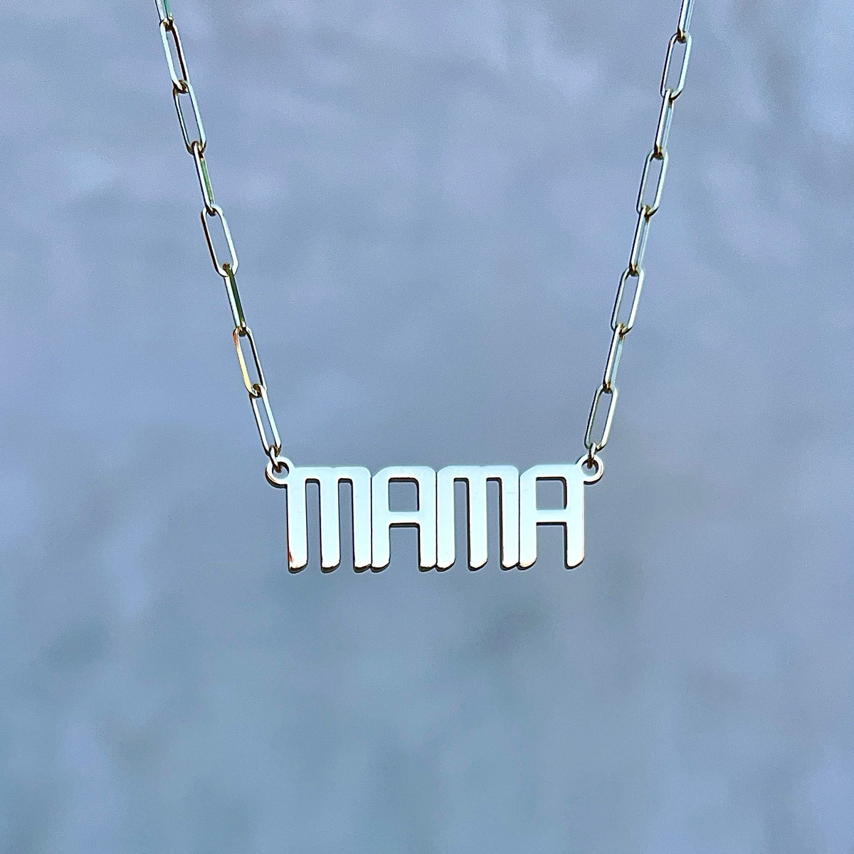 Gold mama necklace 