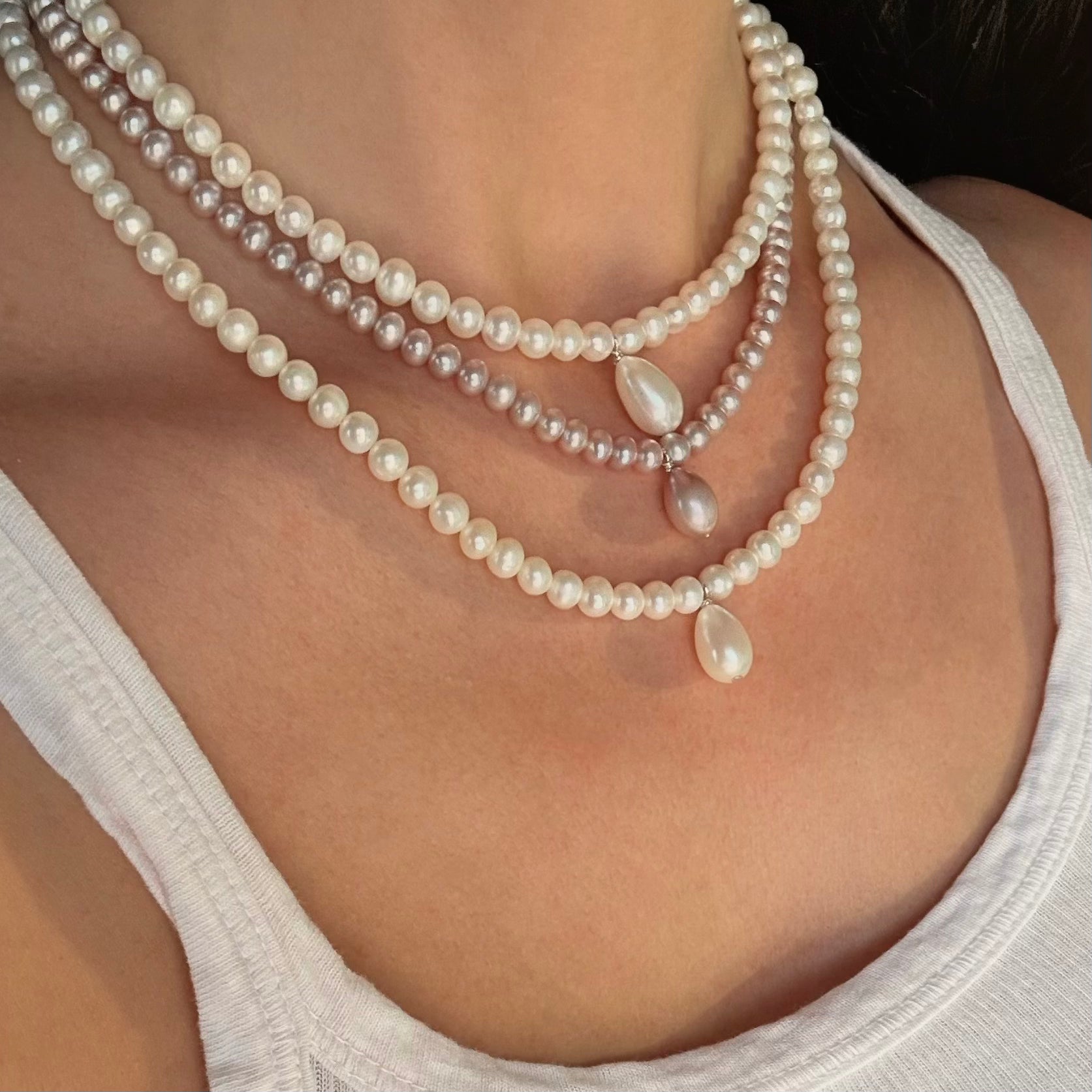 Three freshwater drop pearl necklaces 