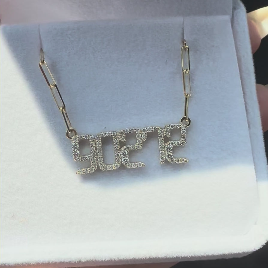90272 nameplate necklace with diamonds 